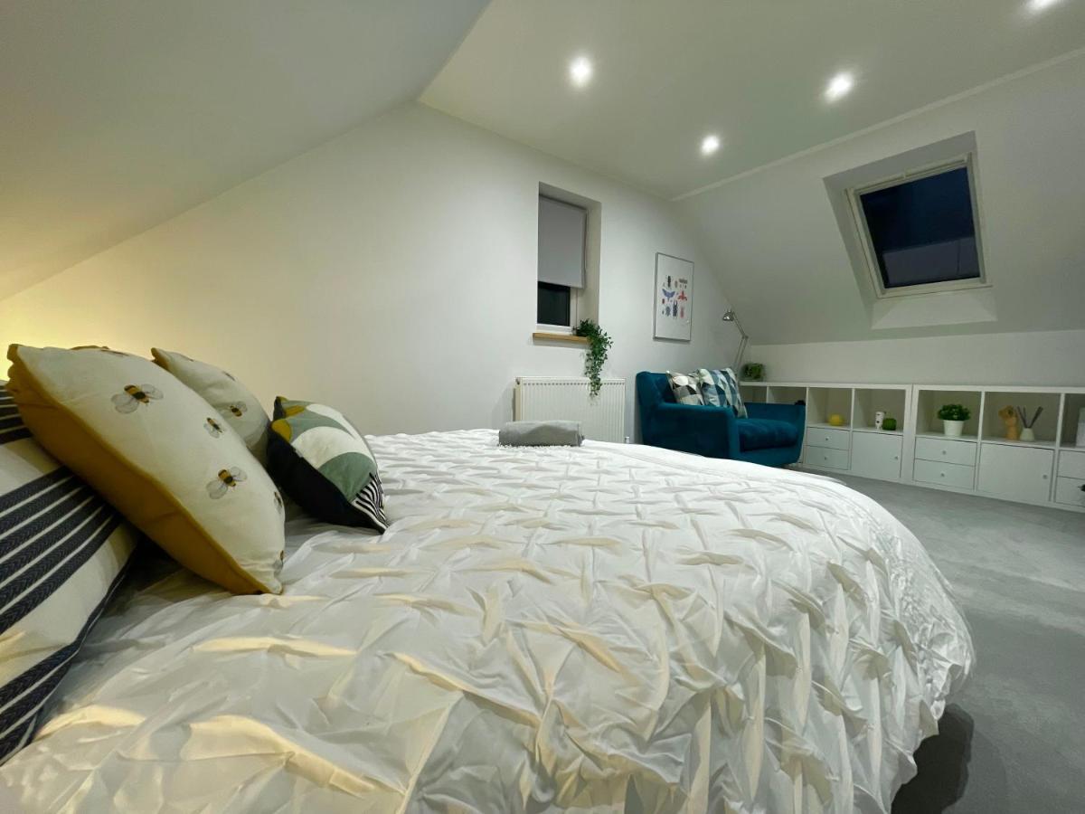 Unique Luxury Detached Apartment In Windsor That Sleeps 4 Exteriér fotografie